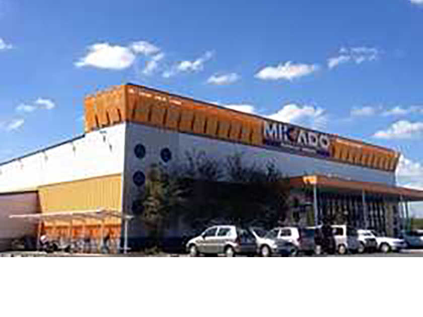 ミカド石岡店 | P-WORLD